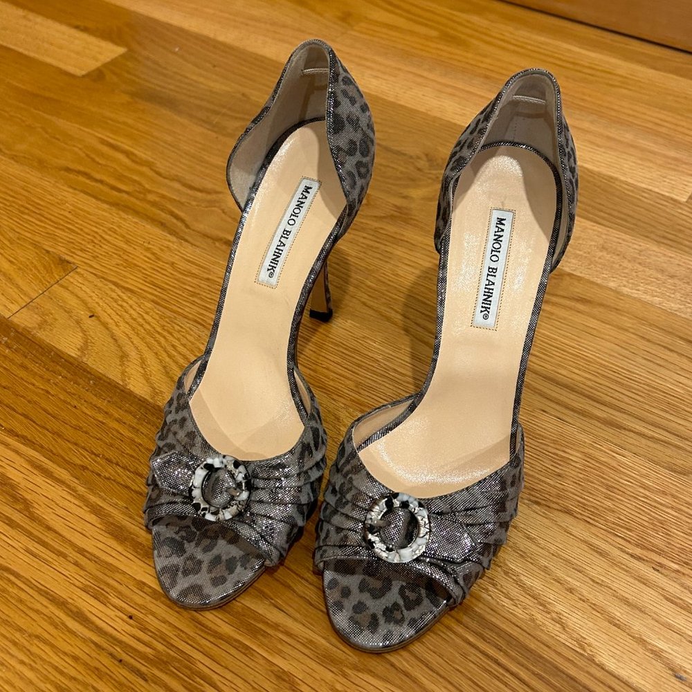 Manolo Blahnik Sedaraby D’Orsay Grey Leopard Leather Pumps, Size 41EU